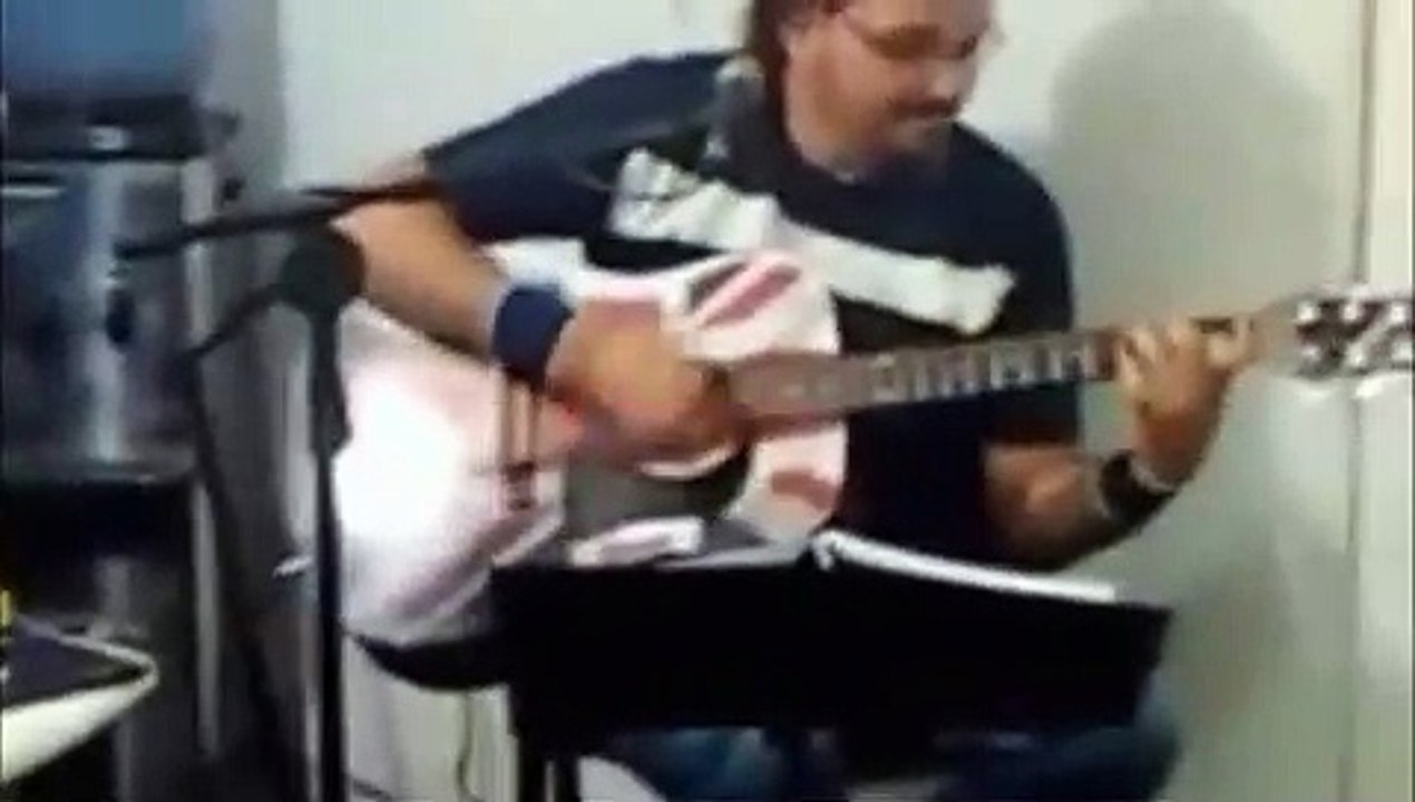 MUSICAL DE ROCK * 10