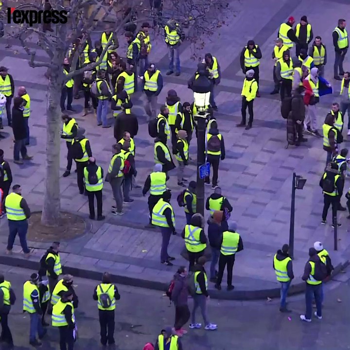 Après les violences, les gilets jaunes toujours soutenus