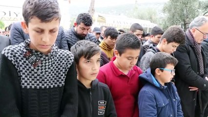 Otomobilin aydınlatma direğine çarpması - DENİZLİ