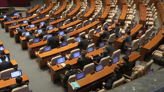 野 불참 속 본회의 개최...정부 예산안 상정 / YTN