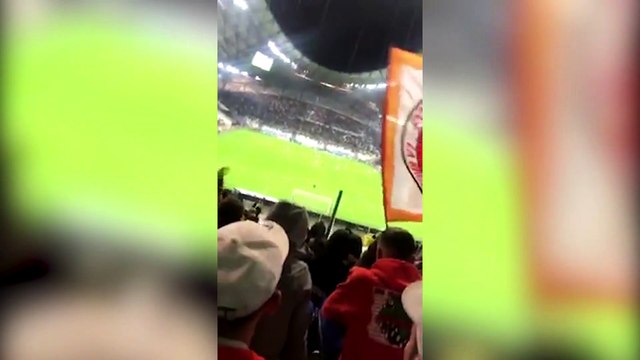 Le chant des supporters de l’OM en soutien aux gilets jaunes