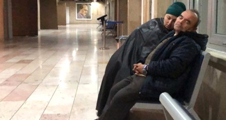 Hastane Koridorlarında Yatıp Kalkan Aileye Devlet Sahip Çıktı