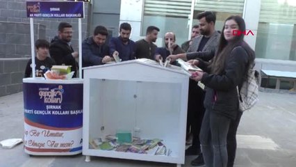 Şırnak'ta Kitap Kumbara Standı