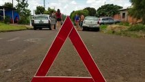 Carros batem em cruzamento no Cascavel Velho