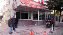 CHP Kocasinan İlçe Başkanlığına verilen zarardan genel ve detay görüntüler
