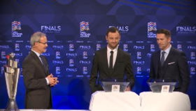 England draw Netherlands in semis