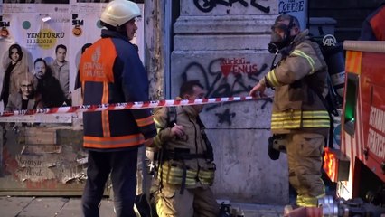 Beyoğlu'nda otel yangını - İSTANBUL