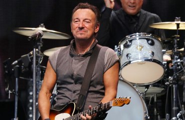 Bruce Springsteen plans new album and UK tour