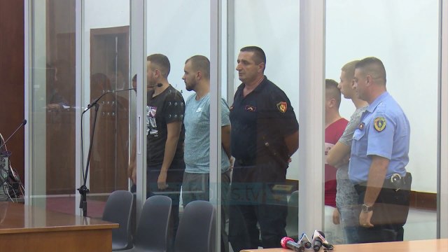 Vrasja për një karikues celulari - News, Lajme - Vizion Plus