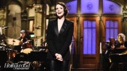 Télécharger la video: SNL Rewind: Claire Foy Hosts, Baldwin's Trump Returns, Tribute to George H.W. Bush | THR News