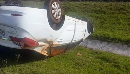 Capotamento é registrado na BR-467