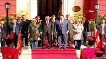 - Cumhurbaşkanı Erdoğan Venezuela'da Resmi Törenle Karşılandı- Venezuelalı Askerler İstiklal Marşı'nı Hep Bir Ağızdan Okudu