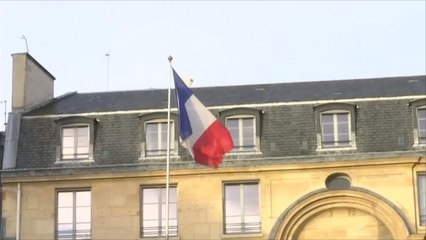 هل ستنجح مساعي الحكومة الفرنسية لحل أزمة "السترات الصفراء"؟