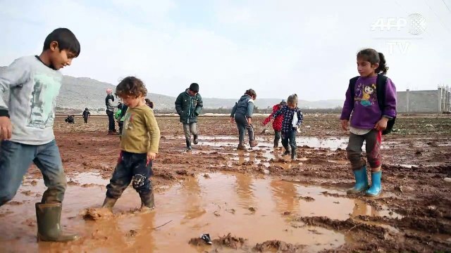 Rain worsens conditions of displaced Syrians in the north