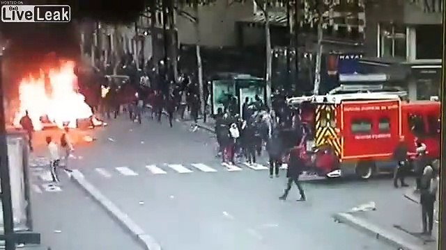 300 jeunes s'en prennent aux Pompiers à Aubervilliers !