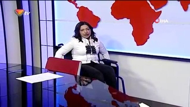 3 Aralık Dünya Engelliler Gününde haberleri tekerlekli sandalye ile sundu