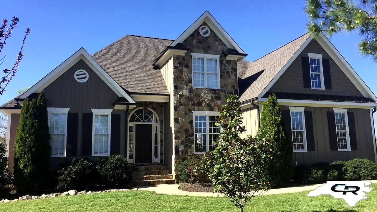 Carolina Roofing & Vinyl Siding, LLC: Professional Roofers You Can Count On in the Clayton, NC Area