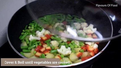 Download Video: Navratna korma - Vegetable korma - Mix veg korma - Restaurant style navratna korma(1)