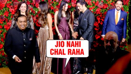 MEDIA REPORTERS Complain About JIO Network To Mukesh Ambani | MUST WATCH