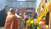 CM Yogi Adityanath & Raman Singh visit Gorakhnath Temple | OneIndia News
