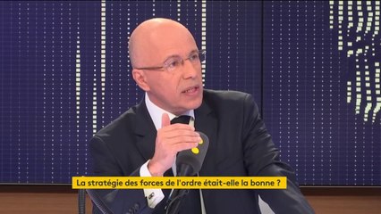Violences lors de la manifestation parisienne des "gilets jaunes" : "Ce pouvoir fait preuve de beaucoup d'amateurisme sur les sujets de sécurité", estime Eric Ciotti