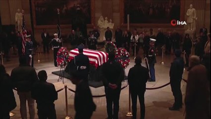 Baba Bush'un Cenaze Töreni Başladı