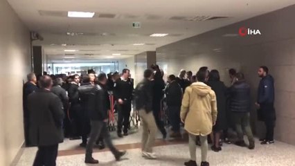 İstanbul Adliyesi Koridorlarında Cinsel Taciz Davası Öncesi Kavga