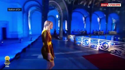 DJ Martin Solveig apologises for twerk blunder