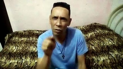 O Senhor esta comigo entre aqueles que me ajudam