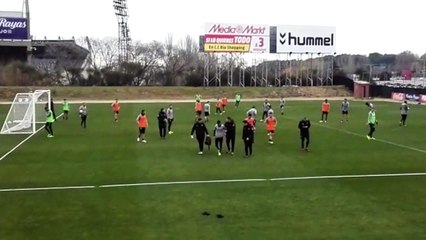 Leo Suárez se Retira Lesionado del Entrenamiento del Real Valladolid