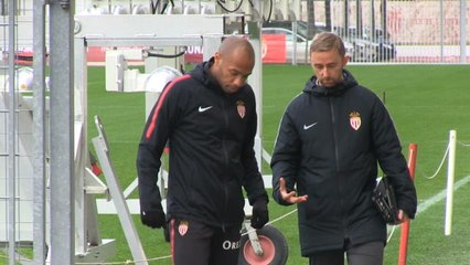 17e j. - Vieira : "Beaucoup de respect avec Henry"