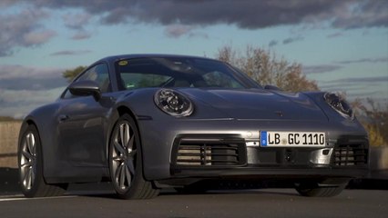 Mark Webber conduce el nuevo Porsche 911