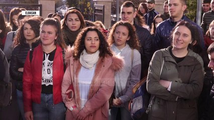 Tarifat e arsimit, protesta studentore “merr zgjerim” - Top Channel Albania - News - Lajme