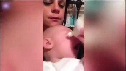 طفل لديه 6 شهور.. ويضحك لمدة 17 ساعة متواصلة وهذا هو السر