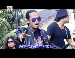 Demy - Goro Goro Asmoro [Official Music Video]