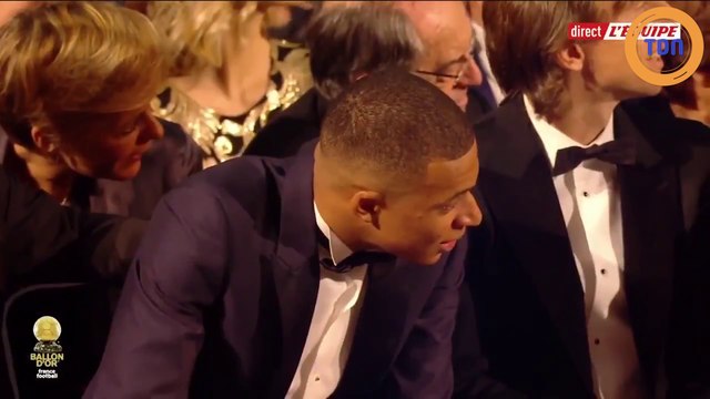 Martin Solveig devient la risée des internautes après son dérapage à la cérémonie du Ballon d'or !