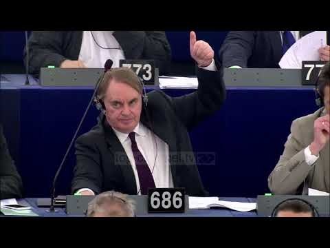 Liberalizimi i vizave, Fajon: Kosova e meriton - Top Channel Albania - News - Lajme