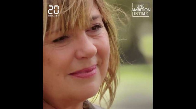 «Ambition intime»: Michèle Bernier se confie avec émotion sur le suicide de sa mère