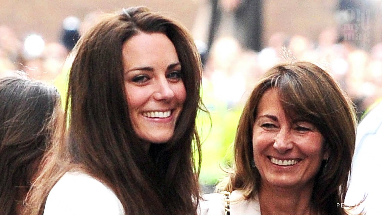 13477esLos caprichos con los que la madre de Kate Middleton mima a sus nietos Jorge y Charlotte