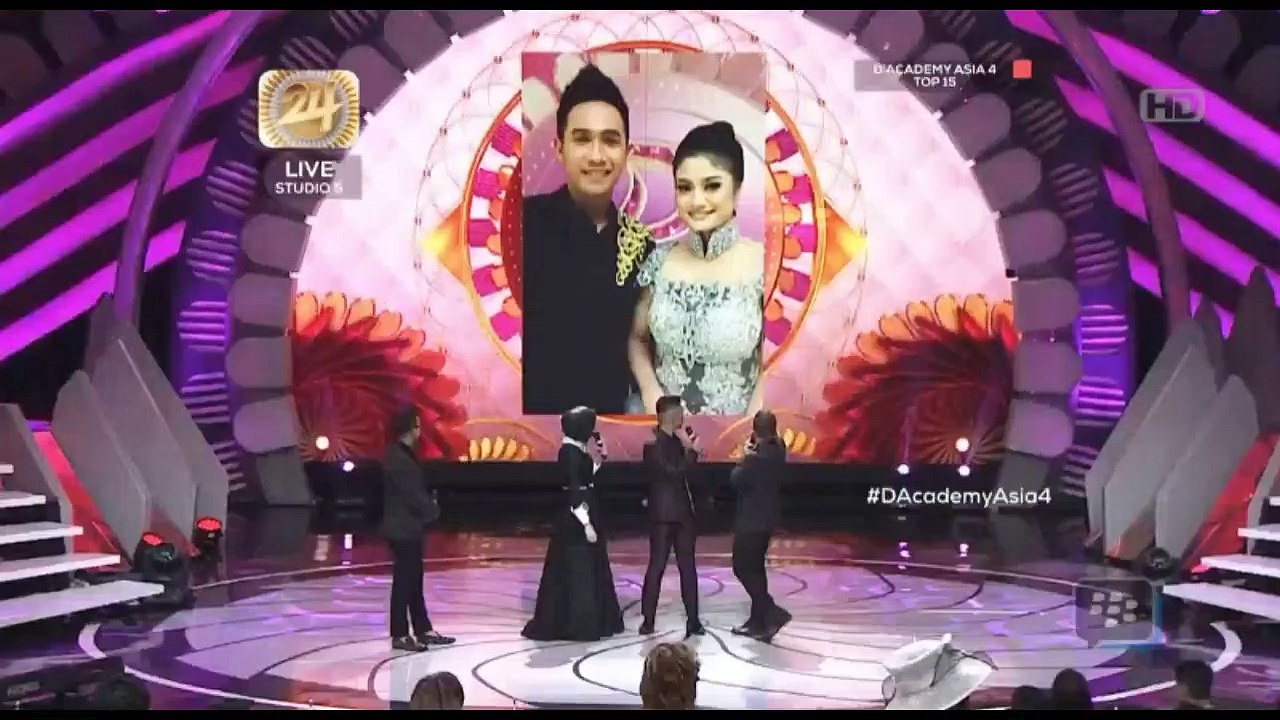 Ridwan blak-blakan bilang suka sama  sarah fazny