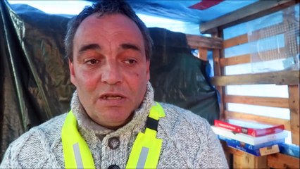 Annonces d'Edouard Philippe : "il nous donne une miette de pain pour la reprendre après"