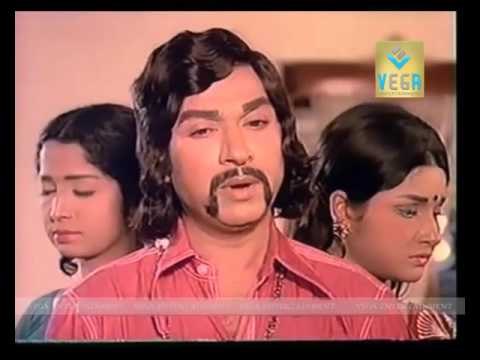 Dr Rajkumar & Jayamala : Moogana Kaadidarenu Video Song : Trimurthy Movie