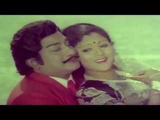 Romantic Song Of Sivaji Ganesan & Jayasudha Tamil Song Yengengo Sellum
