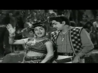 ANR Super Hit Movie Song O Kannayya Puttina Roju Bandhipotu Dongalu