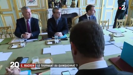 Emmanuel Macron recule face aux "gilets jaunes"