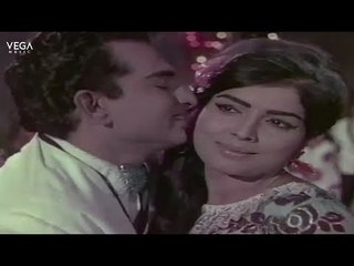 Naagaregam Varuga Video Song From Neethi Devan Tamil Movie