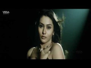 Namitha Romantic Song Pichekesthu Undhe || High School 2 Romantic Movie