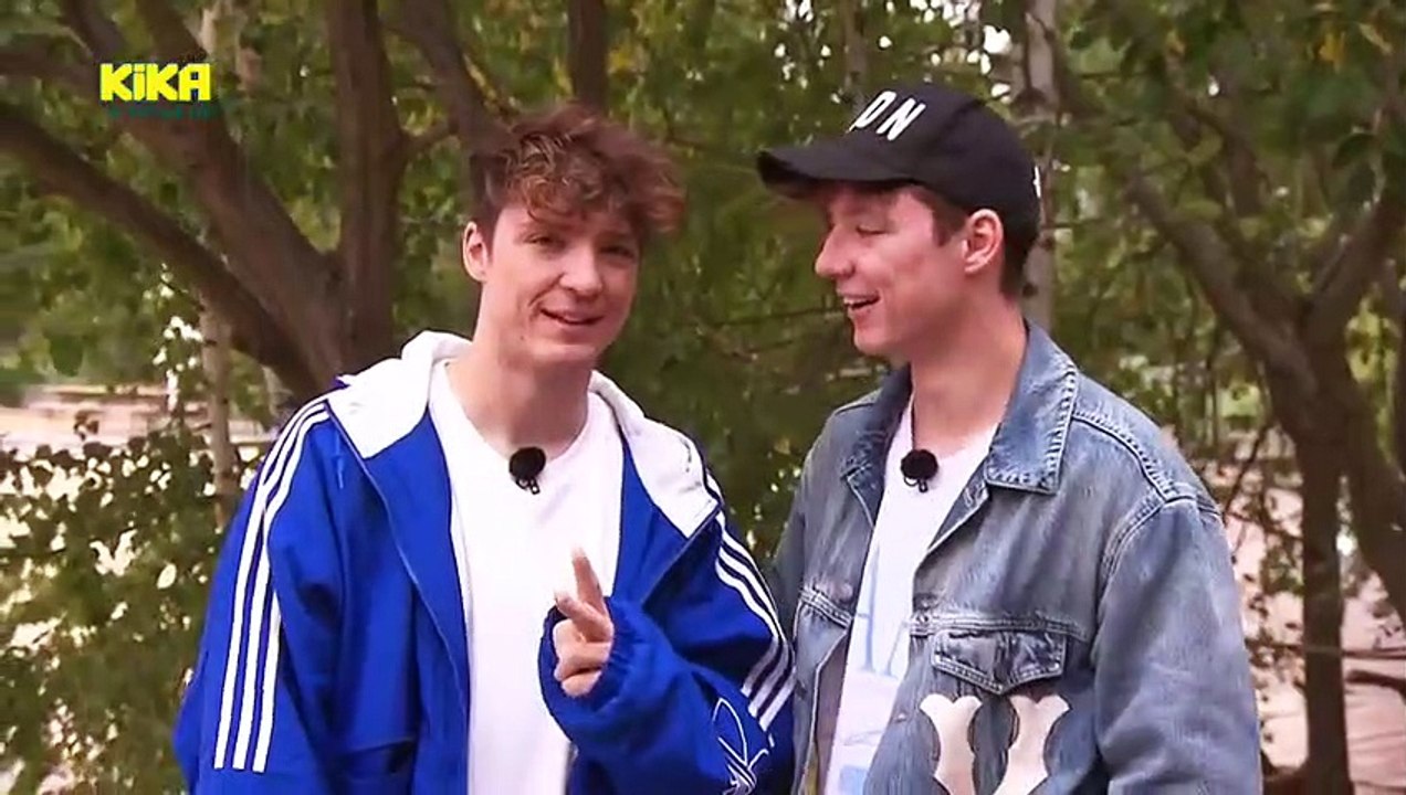 Kuss-Knigge mit den Lochis | Mehr auf KiKA.de