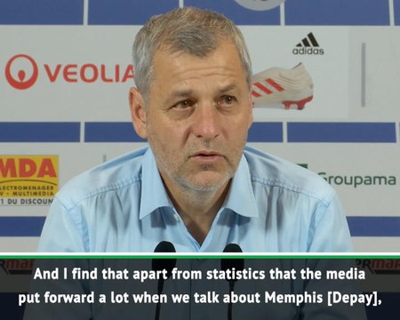 Depay does more than score goals for Lyon - Genesio