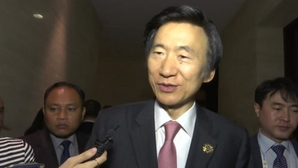 실세들의 '삼각 거래'...윤병세도 '김앤장' 만났다 / YTN